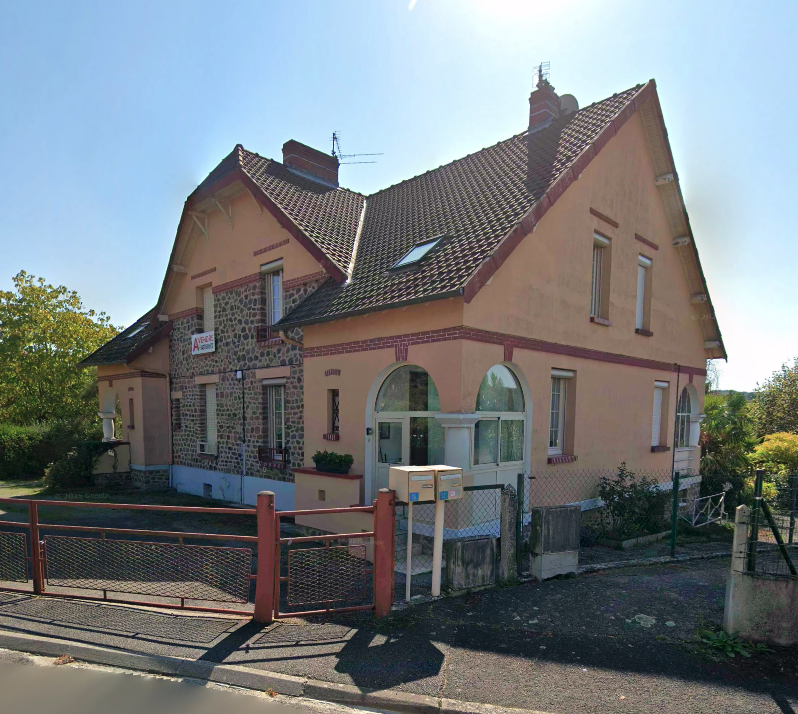 Maison d&rsquo;habitation à SAILLAT SUR VIENNE